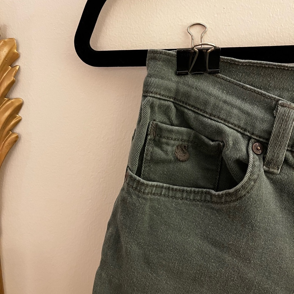 Green 3/4 ankle length chino pants